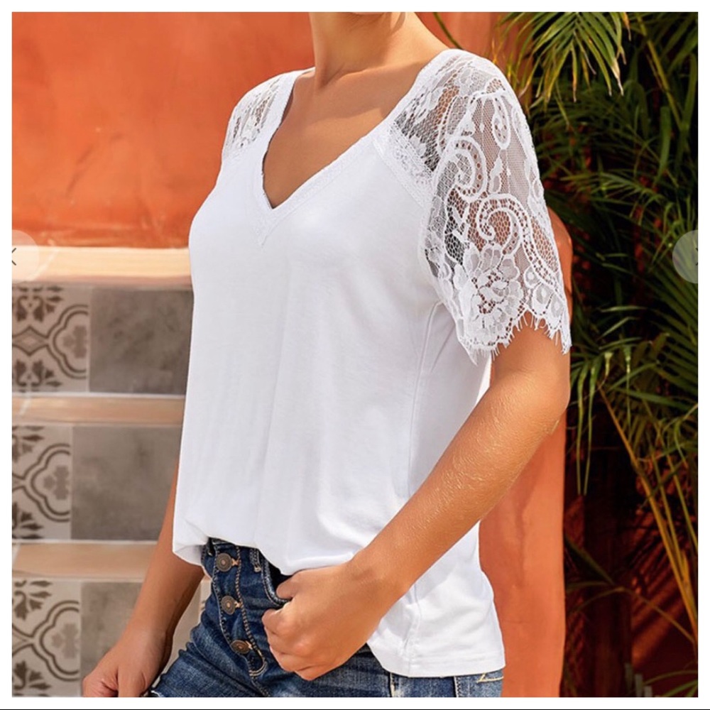 White sweet side Lace deep V neck top - Picture 3 of 5